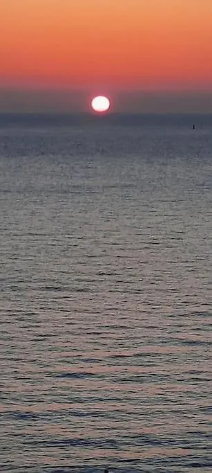 Appartement Pleine Vue Mer Au Bord De La Plage Binic França