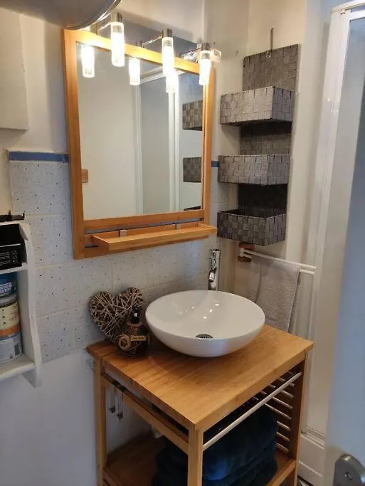 Appartement pleine vue mer au bord de la plage Binic France